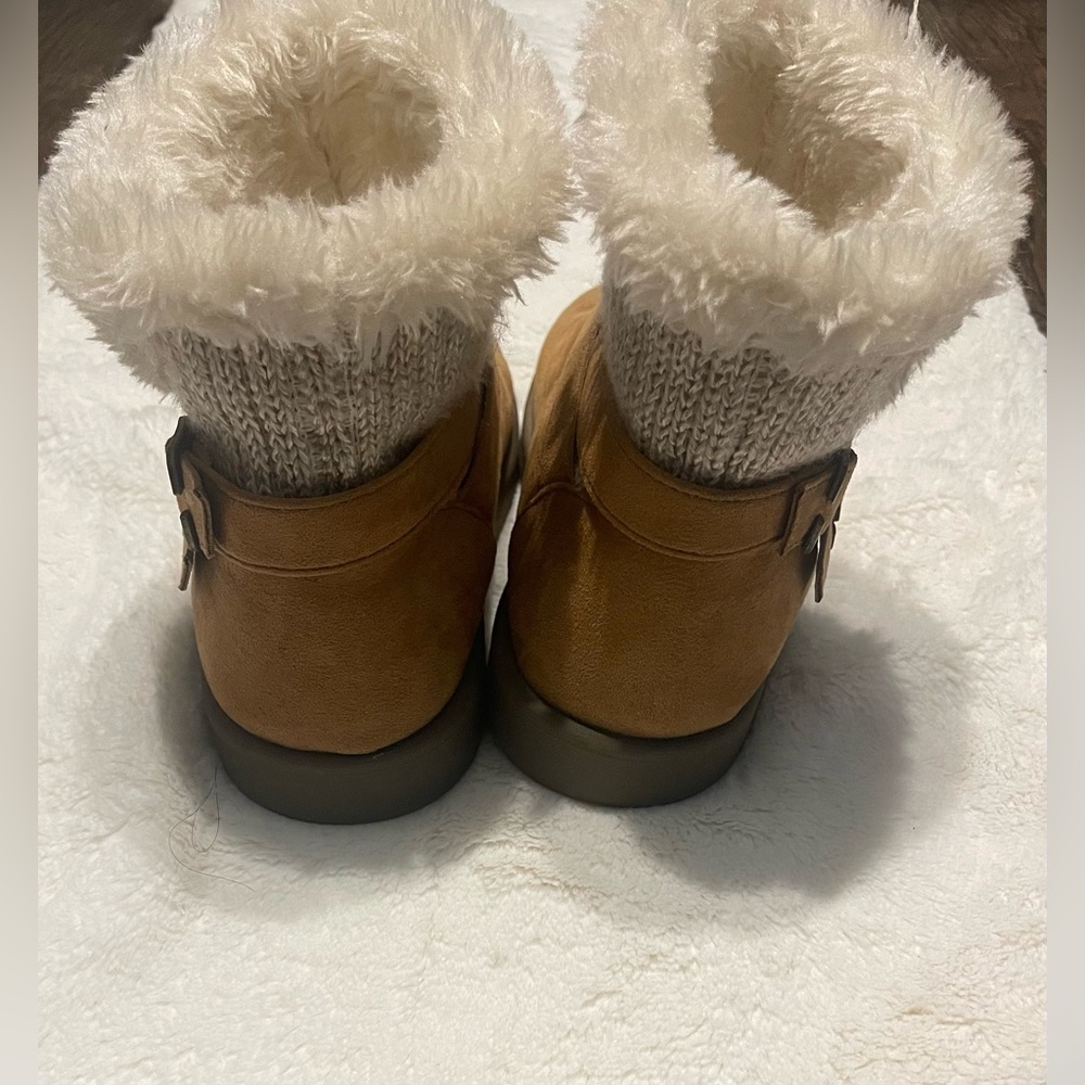 Life Stride Tan casual Ankle snow winters Boots with Cream Accents size 7 - Picture 12 of 13
